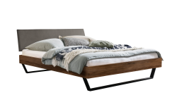 Sariano_Freisteller_Nussbaum-geoelt_Pace-grey